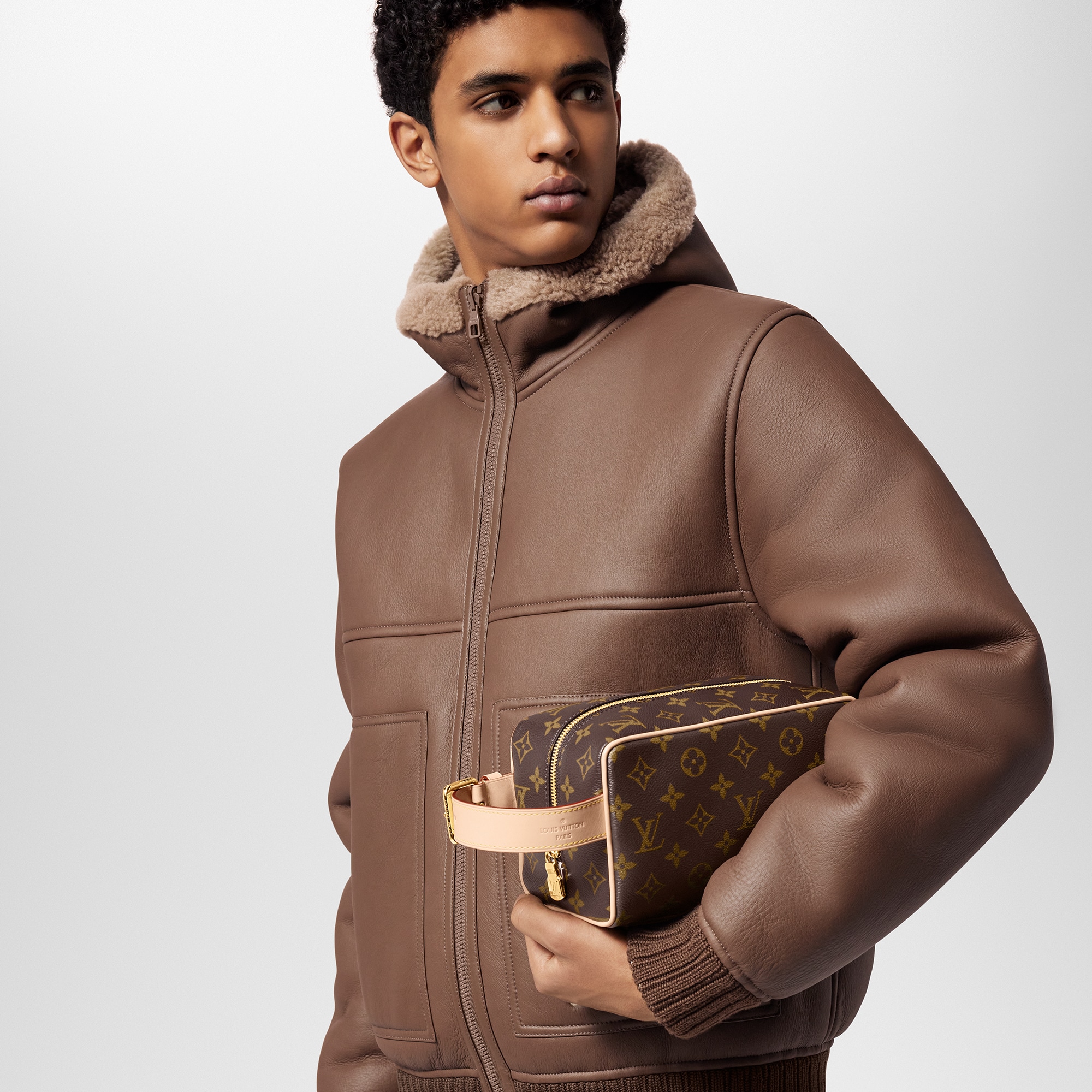 Trousse Toilette Locker Dopp Kit - Luxury Monogram Canvas Brown